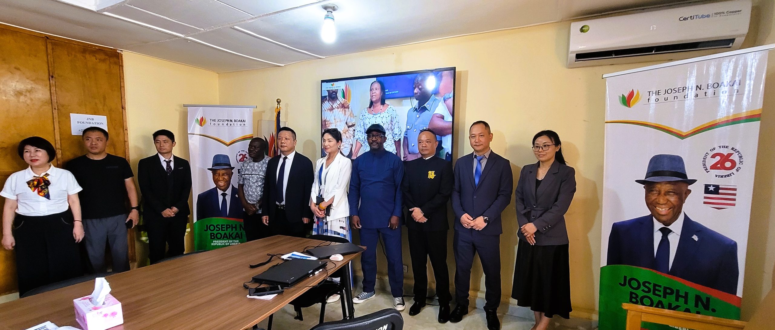 Read more about the article Chinese Business Executives Meet JNB Foundation Director